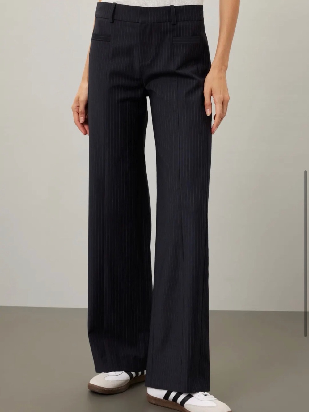 Ba&sh Navy Blue Pinstipe Trousers EUC size 4
